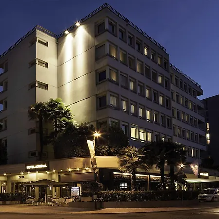 Admiral Hotel