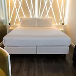 أميرال 4*